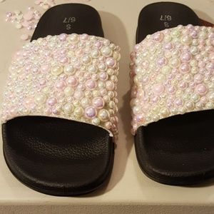 1Kingdomboutique SANDALS